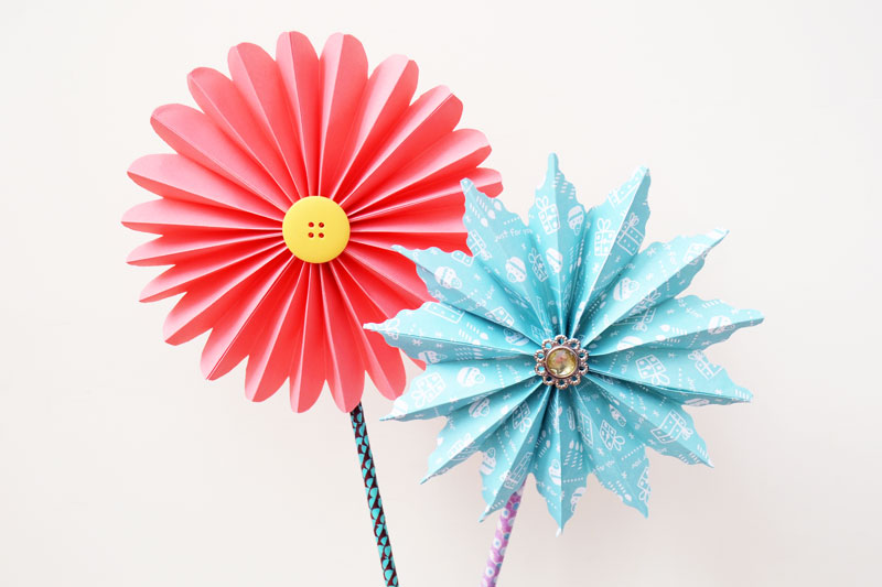 Accordion Paper Flowers craft