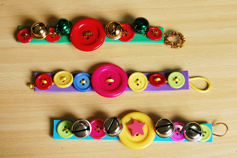 Ways To Make Button Bracelets WikiHow | vlr.eng.br