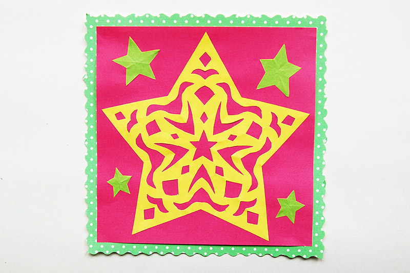 Origami Lucky Stars - Fun Crafts Kids