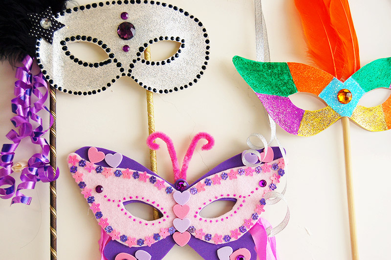 Mardi Gras Mask Craft for Toddlers - Where Imagination Grows