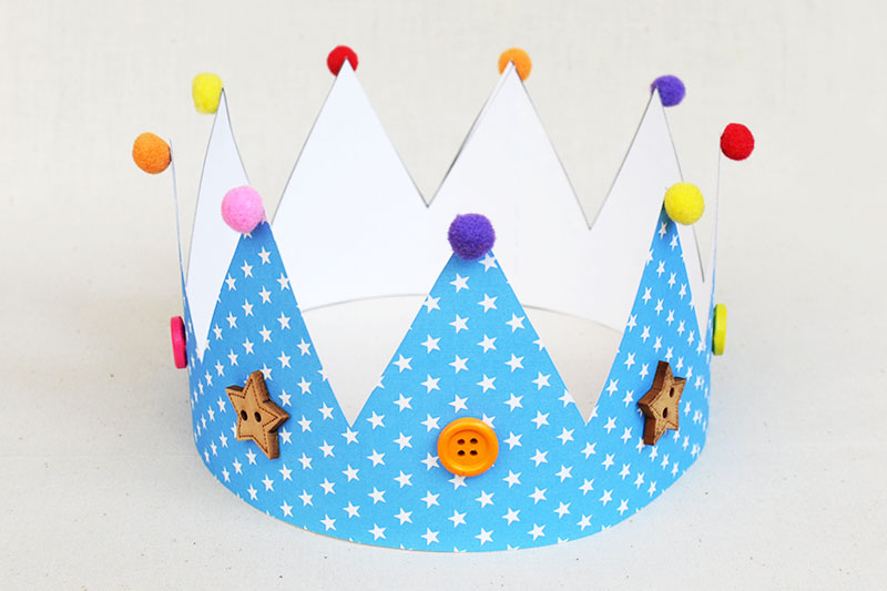 Paper Crown - Blue with Pompoms