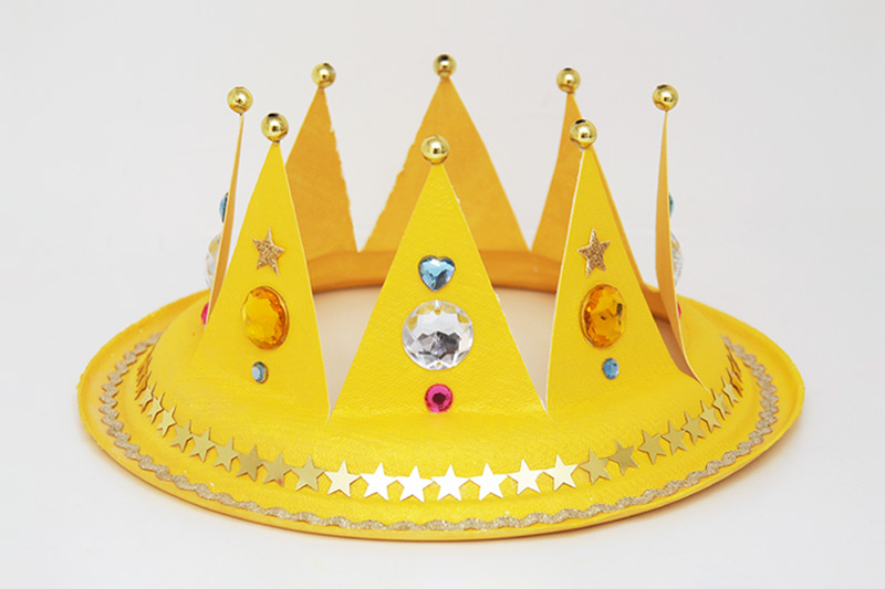 Paper Plate Crown - Gold
