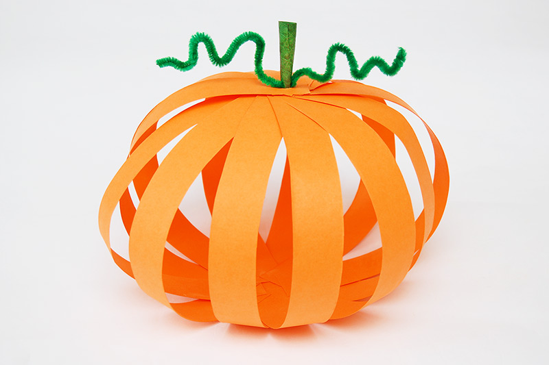 Paper Strip Pumpkin craft