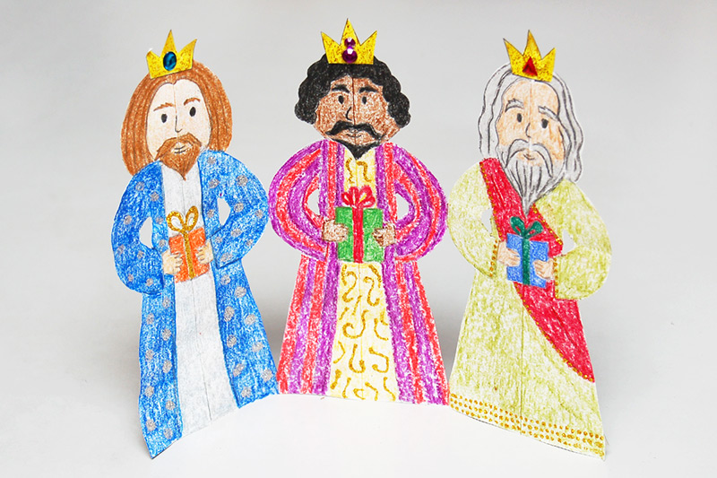 Paper Three Kings Chain Craft