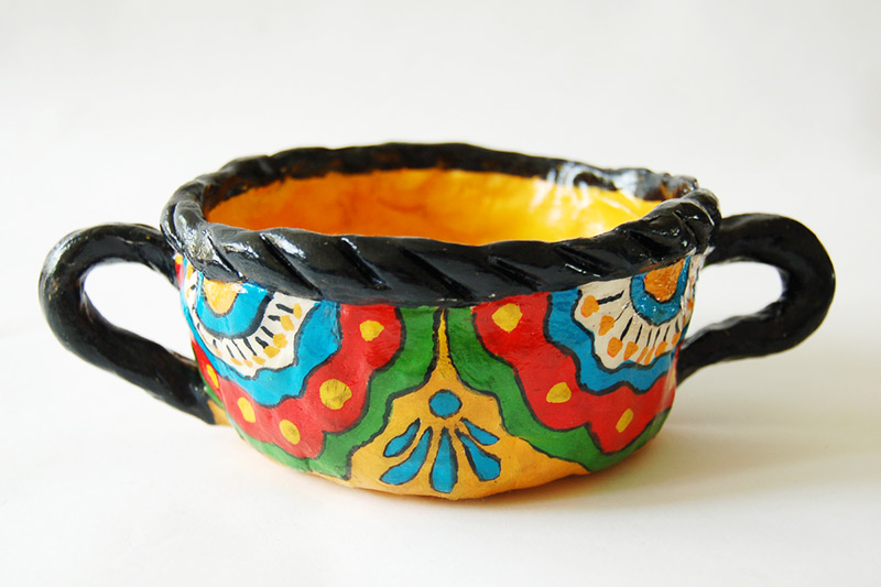 https://www.firstpalette.com/images/craft-mainpic-large/pinchpots-mexican.jpg