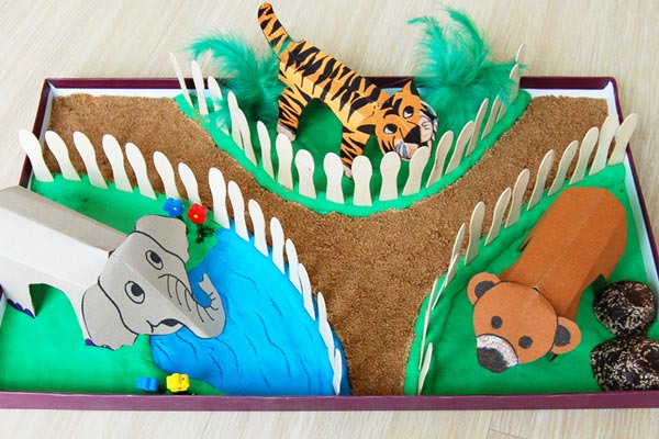 Box Zoo craft