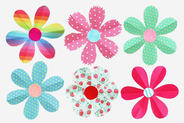 Folding Paper Flowers (6 Petals)