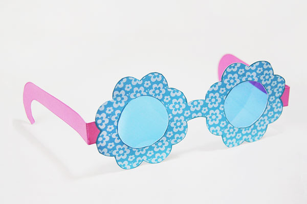 Paper Eyeglasses craft