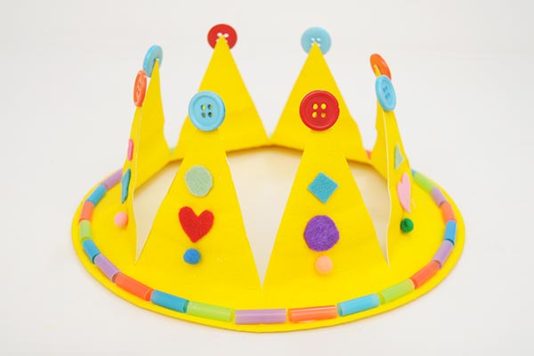 Paper Plate Crown craft