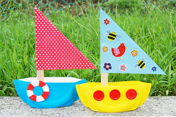 Paper Plate Sailboat craft