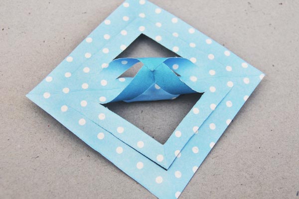 3D Paper Snowflake Craft