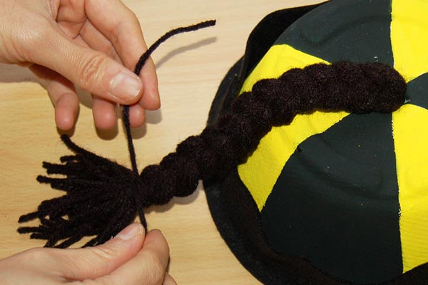MORE IDEAS - Braid the yarn.