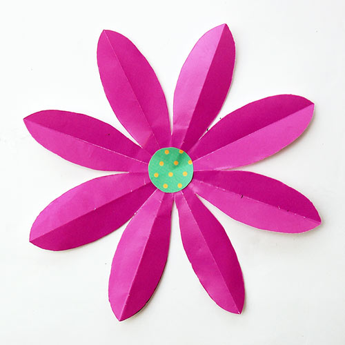 Folding Paper Flowers (8 Petals), Kids' Crafts