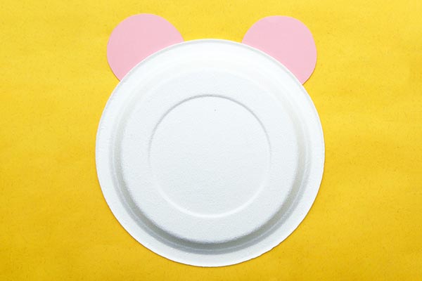 STEP 5 Fuzzy Paper Plate Bear