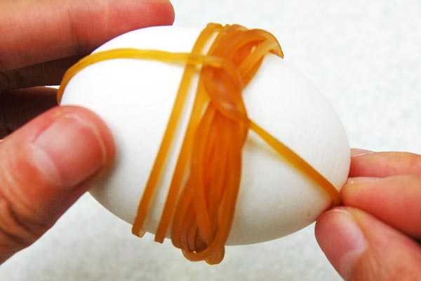 STEP 4 Rubber Band Dyed Easter Eggs