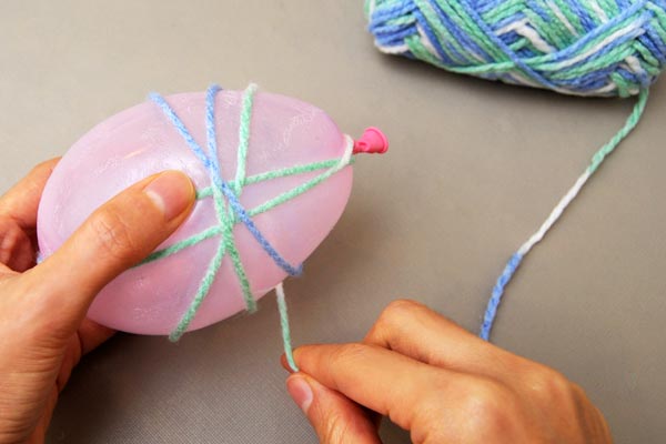 Yarn or String Easter Egg, Kids' Crafts, Fun Craft Ideas