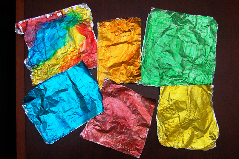 Colored Aluminum Foil Craft Recipes How To s FirstPalette