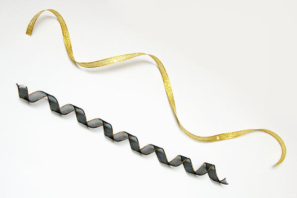 Curling Fabric Ribbons