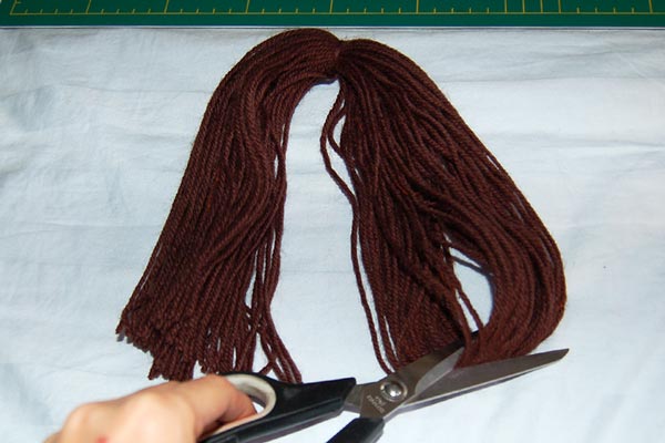 STEP 5 Yarn Hair